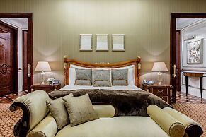 Lotte Hotel Moscow - The Leading Hotels of the World