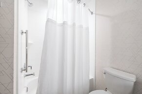 Holiday Inn Express Hotel & Suites St. Robert by IHG