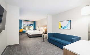 Holiday Inn Express Hotel & Suites St. Robert by IHG