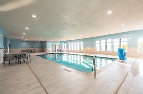 Holiday Inn Express Hotel & Suites St. Robert by IHG