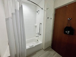 Holiday Inn Express Hotel & Suites St. Robert by IHG