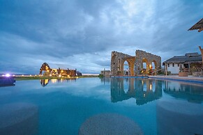 Guaycura Boutique Hotel Beach Club & Spa