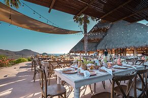 Guaycura Boutique Hotel Beach Club & Spa