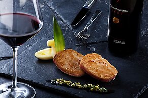 Guaycura Boutique Hotel Beach Club & Spa