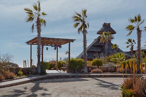 Guaycura Boutique Hotel Beach Club & Spa