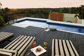 Guaycura Boutique Hotel Beach Club & Spa