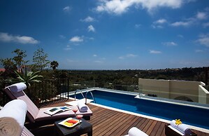 Guaycura Boutique Hotel Beach Club & Spa