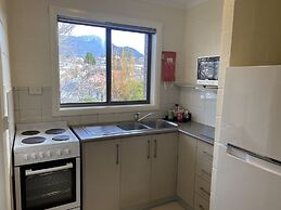 Grosvenor Court Apartments Hobart