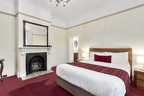 Grosvenor Court Apartments Hobart