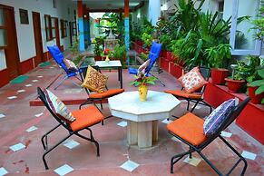 Hotel Harmony