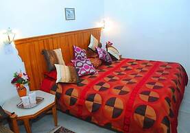 Hotel Harmony