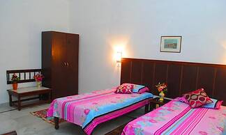 Hotel Harmony
