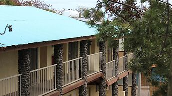 Easter Island Ecolodge