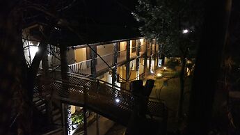 Easter Island Ecolodge