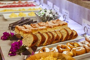 Easter Island Ecolodge