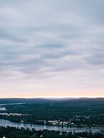 Lapland Hotels Ounasvaara Chalets