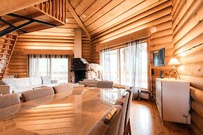 Lapland Hotels Ounasvaara Chalets