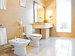 Manhattan Hotel & Restaurant