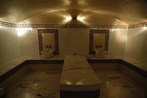 Manhattan Hotel & Restaurant