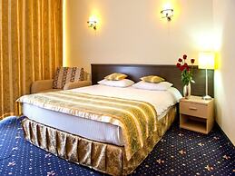 Manhattan Hotel & Restaurant