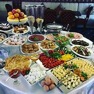 Manhattan Hotel & Restaurant