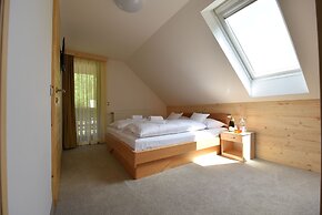 PRIVILLAGE STARE - B&B, Villa and Chalet Resort