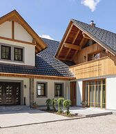 PRIVILLAGE STARE - B&B, Villa and Chalet Resort