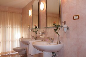 PRIVILLAGE STARE - B&B, Villa and Chalet Resort