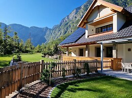 PRIVILLAGE STARE - B&B, Villa and Chalet Resort