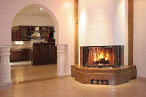 PRIVILLAGE STARE - B&B, Villa and Chalet Resort
