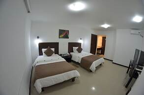 Hotel Pinares Plaza