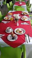 Hotel Pinares Plaza