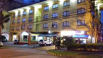 Hotel Pinares Plaza
