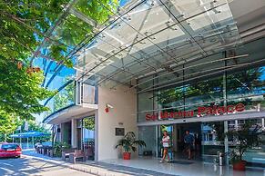 Sol Marina Palace