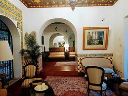 Hotel de Su Merced