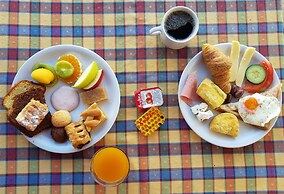 Anema By The Sea Guesthouse