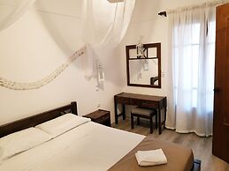 Anema By The Sea Guesthouse