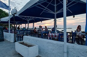 Anema By The Sea Guesthouse