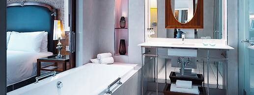 Pivot Hotel Montecasino