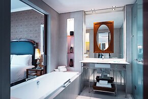 Pivot Hotel Montecasino