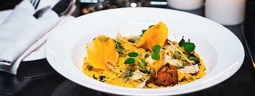 Pivot Hotel Montecasino