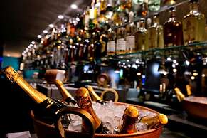 Victory Business Hotel