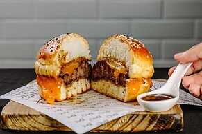 Victory Business Hotel