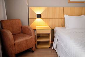 Victory Business Hotel