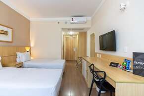 Victory Business Hotel