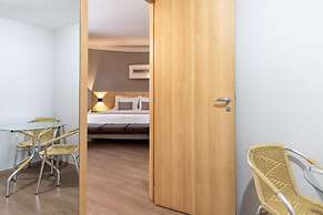 Victory Business Hotel