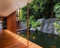 Renaissance Phuket Resort & Spa