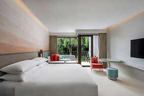 Renaissance Phuket Resort & Spa