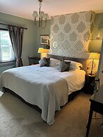 Lorne House