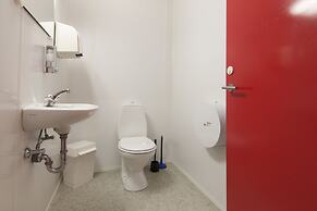 101 Guesthouse Hotel